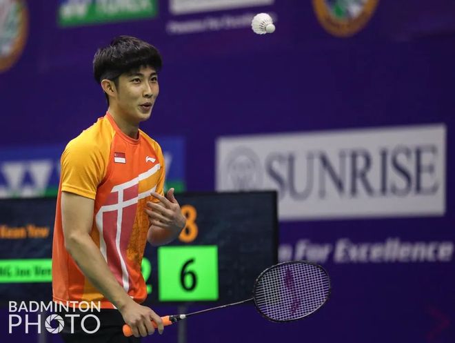 他的见解不 他的见解不