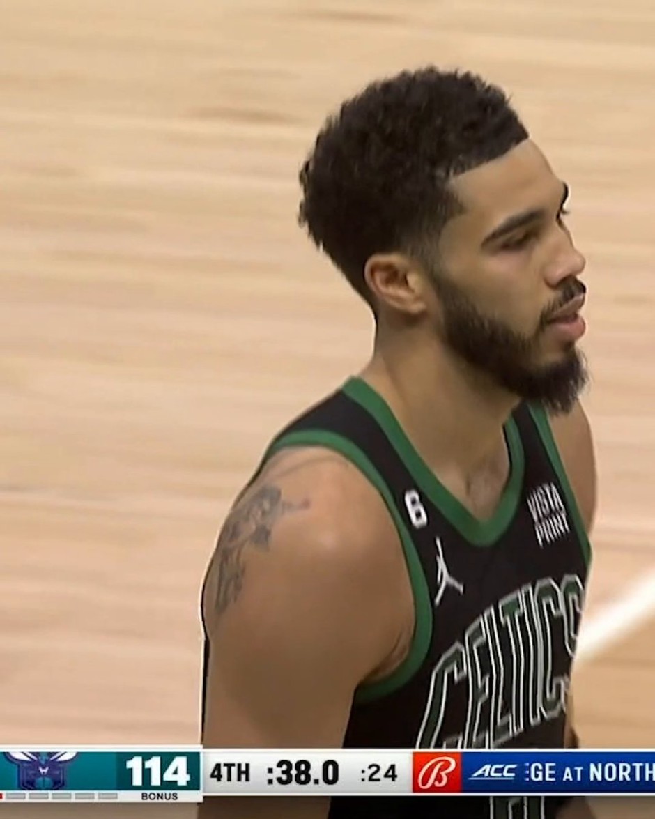 出了宝贵的 出了宝贵的